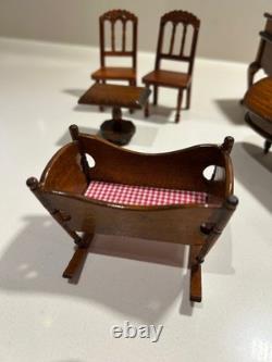 Beautiful Vintage Mahogany Colour Dolls House Miniature Furniture 14 piece lot