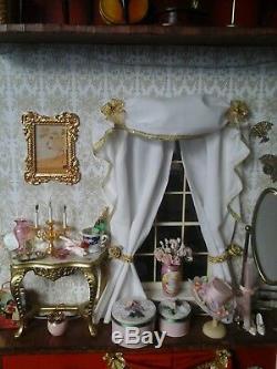 Beautiful dolls house with lighting