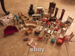 Bedroom and dining room miniature doll house lot