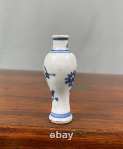 Ca Mau Cargo Chinese Shipwreck Miniature Dolls House Vase c1725