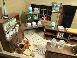 Calico Critters Sylvanian Families Vintage Village Store With Lots Of Accessories