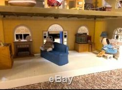 Calico critters/sylvanian families Manor Mansion House Loaded