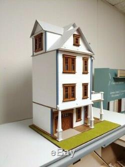 Clarkson Craftsman Mansion 124 scale Dollhouse kit