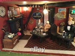 Collectors dolls house/pub