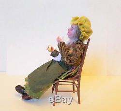 D/house Miniature Witch Hag Eating a Donut 1/12th The Giddy Kipper