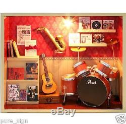 DIY Handcraft Miniature Project Dolls House European Musical Instruments Shop