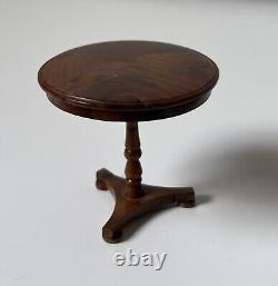 David Wadley Yew Round Table With Centre Support Miniature Dollshouse