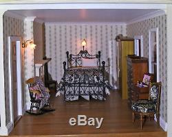 Delightful THE VILLA by TREVOR & SUE COOK 112 DOLLS HOUSE includes LIGHTING