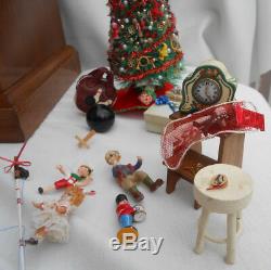 Diorama Christmas Palor Miniature Room Tree Lighted Dollhouse Vintage Ooak 38 Pc