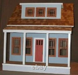 Dollhouse Long Island Bungalow 1/12 Scale by Alessio Miniatures Assembled