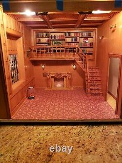 Dollhouse Miniature Artisan Class Library Roombox