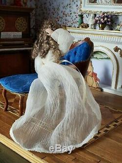 Dollhouse Miniature Artisan Porcelain Terry Davis Lady In Nightgown Doll 112