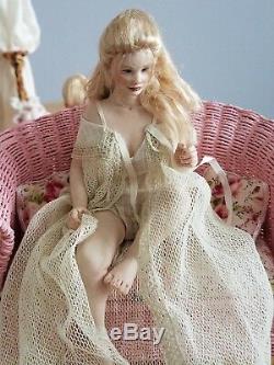 Dollhouse Miniature Artisan Susan Scogin OOAK Porcelain Doll 112