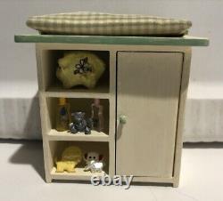 Dollhouse Miniatures Artisan OOAK Nursery Set WithCrib, Dressing Table & Accessori