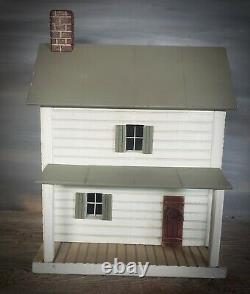 Dollhouse, Primitive Farmhouse, 124, Miniatures, Worn White, Doll House
