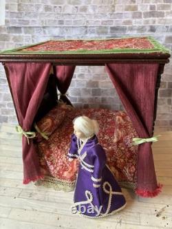 Dolls House 1/12 Scale Miniature Artisan Medieval Tudor 4 Poster Bed & Bedding