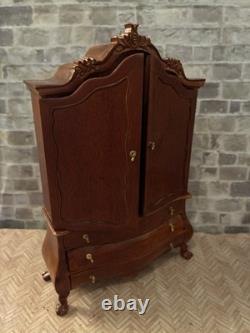 Dolls House 1/12 Scale Miniature Bespaq Walnut Dutch Baby Cupboard Cabinet