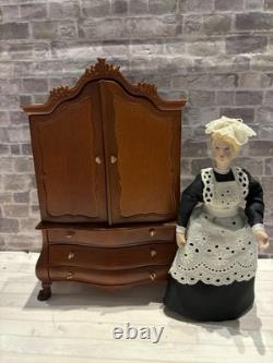 Dolls House 1/12 Scale Miniature Bespaq Walnut Dutch Baby Cupboard Cabinet