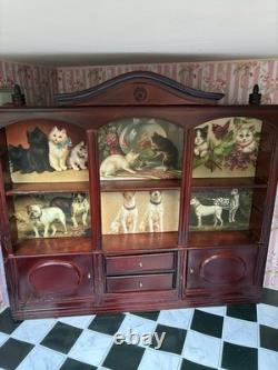 Dolls House 1/12 Scale Miniature Customised Lady & The Tramp Pet Shop Room Box