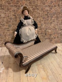 Dolls House 1/12 Scale Miniature David Booth Artisan QualityWalnut Chaise Longue