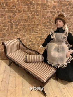 Dolls House 1/12 Scale Miniature David Booth Artisan QualityWalnut Chaise Longue