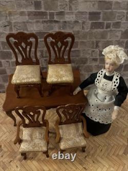 Dolls House 1/12 Scale Miniature Glenowen Walnut Dining Room Table & 4Chairs