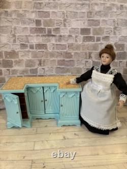 Dolls House 1/12 Scale Miniature Rare Queens Collection Dressing Table & Drawers