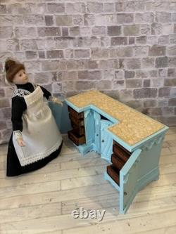 Dolls House 1/12 Scale Miniature Rare Queens Collection Dressing Table & Drawers