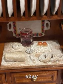 Dolls House 1/12 Scale Miniature Reutter Kitchen Cabinet Dresser & Accessories