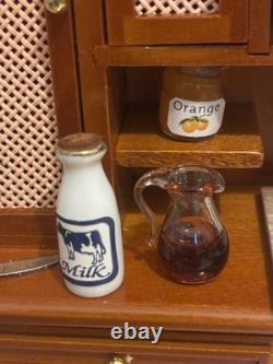 Dolls House 1/12 Scale Miniature Reutter Kitchen Cabinet Dresser & Accessories
