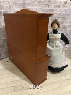 Dolls House 1/12 Scale Miniature Reutter Kitchen Cabinet Dresser & Accessories