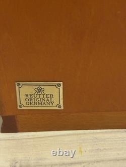 Dolls House 1/12 Scale Miniature Reutter Kitchen Cabinet Dresser & Accessories