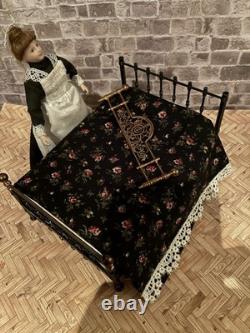 Dolls House 1/12 Scale Miniature Reutter Ornate Metal Double Bed