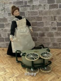 Dolls House 1/12 Scale Miniature Vintage Pram