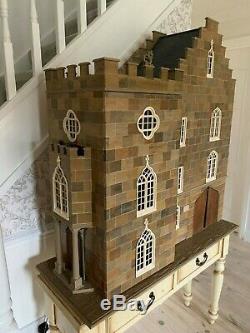 Dolls House 1/12 th Scale Gothic Gatehouse Castle 8 Rooms By Anglesey