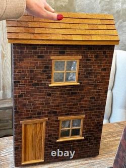 Dolls House 112 miniature diorama terraced yard room box