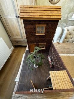 Dolls House 112 miniature diorama terraced yard room box