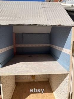 Dolls House Emporium Classic Dolls House Vintage 112 Scale Miniature