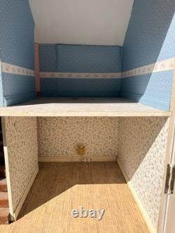 Dolls House Emporium Classic Dolls House Vintage 112 Scale Miniature