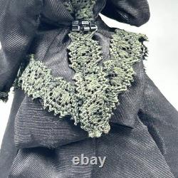 Dolls House Miniature 112 Vintage Artisan Porcelain Lady Doll