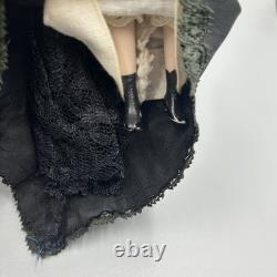 Dolls House Miniature 112 Vintage Artisan Porcelain Lady Doll