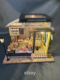 Dolls House Miniature Cake Shop