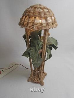 Dolls House Miniature Vintage ARTISAN HANDMADE FLOWER AND BASKETWEAVE FLOOR LAMP