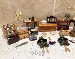 Dolls House Miniatures 112th Scale Mixed Furniture & Accessories 30 + Piece Set