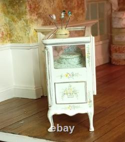 Dolls House Miniatures Bespaq Display Counter