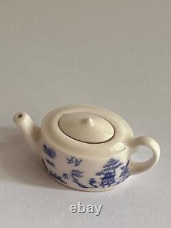 Dolls House Stokesay Ware Miniature Blue Willow Teapot