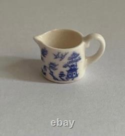 Dolls House Stokesay Ware Miniature Blue Willow Teapot