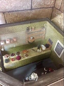 Dolls House Witch's Brew Cafe