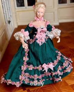 Dolls house Miniature 112 ARTISAN Georgian lady doll by ANGELIQUE
