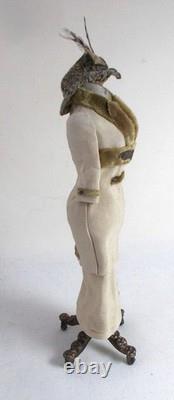Dolls house Miniature Artisan SUSAN HARMON OUTFIT ON MANNEQUIN WITH HAT